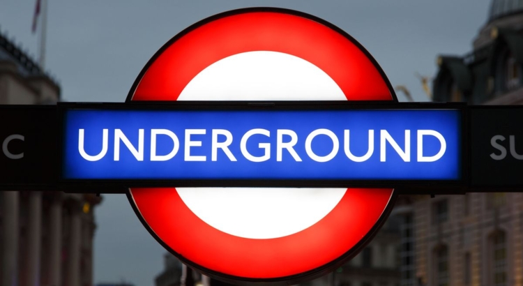 Großbritannien London Underground Ubahn Foto iStock Pownibe